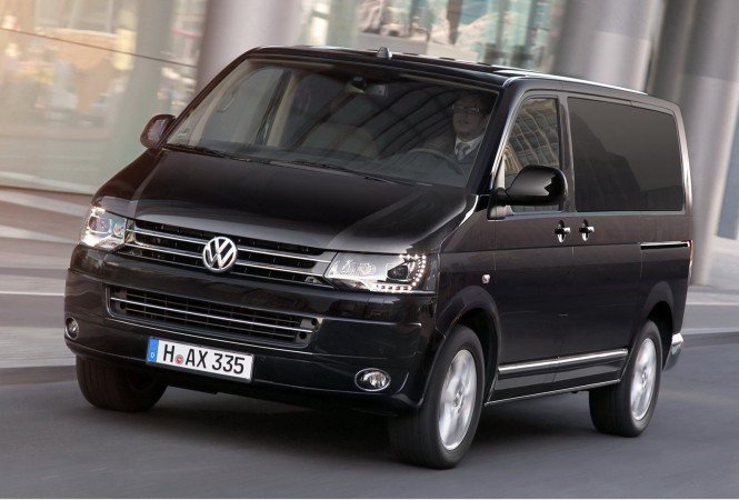 Luxusbusz kelet-európai miniszterelnököknek - Autó & Motor -  - Volkswagen++egyter%C5%B1++komfort++k%C3%A9nyelem++felszerelts%C3%A9g++, 