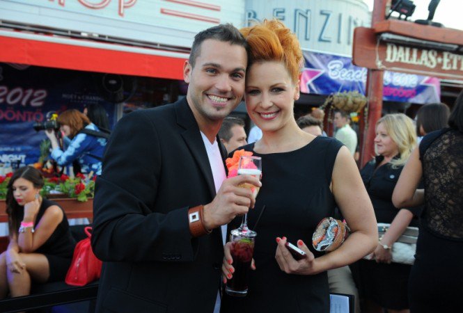 Vetkőző nők a Dallasban -  -  - ++++G%C3%A1sp%C3%A1r+Laci, ++++Sarka+Kata, +++Dallas, ++sz%C3%A9ps%C3%A9gverseny, +telev%C3%ADzi%C3%B3+sorozat, Beach+Girl,