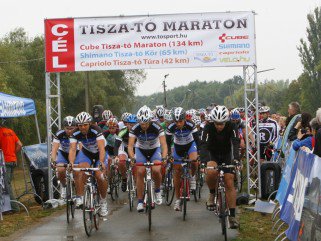 Lenyomtuk a II. Tisza-tó Maratont -  -  - ++++II.+Tisza-t%C3%B3+Maratont, ++++Tisza-t%C3%B3, +++ker%C3%A9kp%C3%A1r, ++Robin+Kalandsziget, +t%C3%BAra, utaz%C3%A1s,