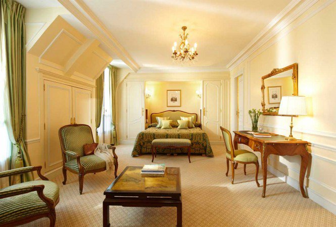 Hotel de Crillon: ahol XIV. Lajos fényűzését élvezhetjük - Utazás -  - Hotel de Crillon, luxushotel, Párizs, XIV: Lajos, 