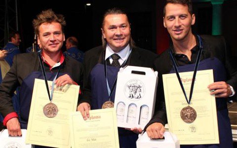 Vastag Csaba lediplomázott -  -  - ++++M%C3%A9sz%C3%A1ros+%C3%81rp%C3%A1d+Zsolt, +++bor, +++Vill%C3%A1ny, ++Vastag+Csaba, +XXII.+V%C3%B6r%C3%B6sborfesztiv%C3%A1l, Cabernet+Franc, 