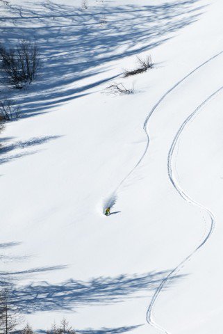 Bulizásban is megmérettetnek a bajnoki címért küzdő riderek -  -  - Hautes-Alpes, Naturelle Freeride Fesztivál, síparadicsom, snowboard verseny, 