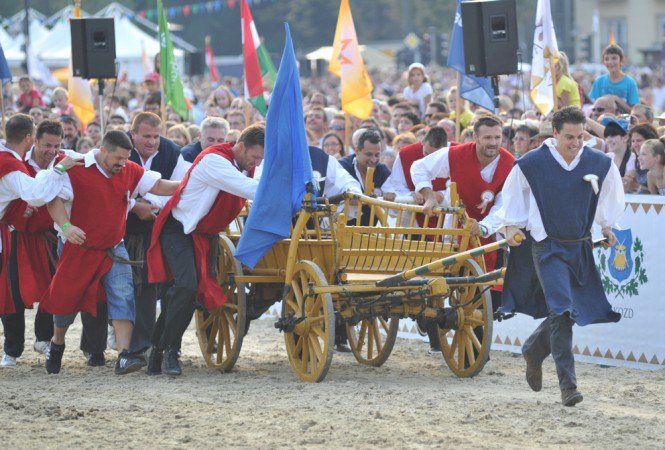 Nézői rekordot döntött az idei Nemzeti Vágta rendezvénysorozat -  -  - nemzeti vágta, nemzeti vágta 2011, programajánló, 