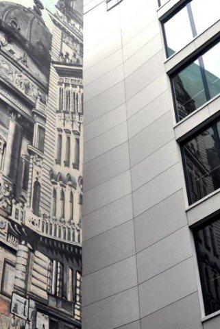 Rehabilitálják a pesti tűzfalakat -  -  - araz étterem, falfestés, tűzfal, zara hotel, 