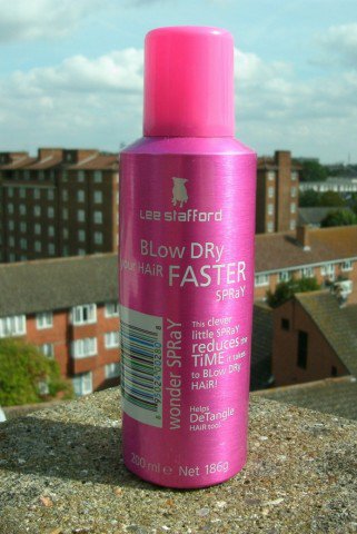 A gyors téli hajszárítás titka - Ápolt vagyok -  - hajspray, hajszárítás, 