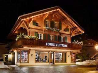 Louis Vuitton bolt a sípályán - Utazás -  - 