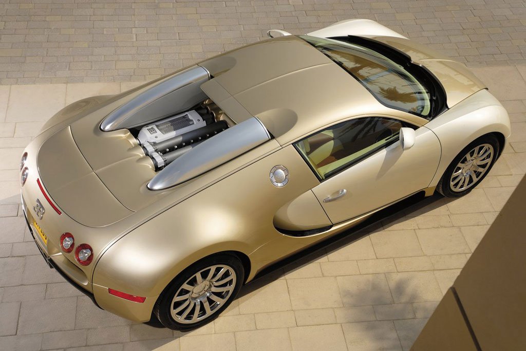 Aranyos Bugatti - Autó & Motor -  - arany, bugatti veyron,