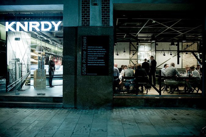 A kód neve: KNRDY -  -  - étterem budapest, konrady restaurant, luxushentes, 