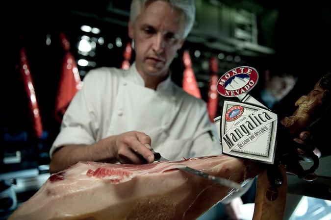 A kód neve: KNRDY -  -  - étterem budapest, konrady restaurant, luxushentes, 