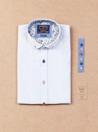 Nyílik az ingbár, ahol te tervezed az inged -  -  -