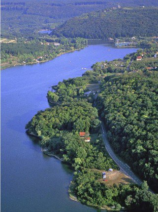 Mit csináljunk, ha végre beköszönt a tavasz? - Apa mappa -  - húsvéti szünet 2013, kirándulás, túraútvonalak,