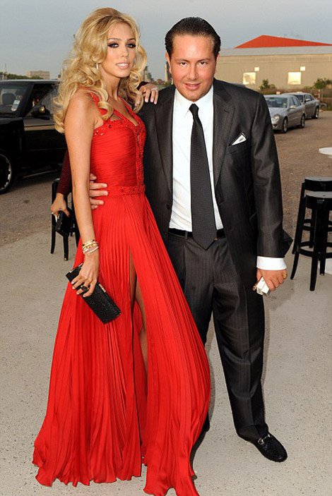 Meg van, hol tartja félmilliárdos esküvőjét a  Forma-1-es örökösnő -  -  - Ecclestone, esküvő, Forma-1, kastély, lagzi, luxus, 