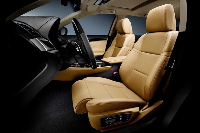 A szemmozgásunkat is érzékeli az új Lexus GS - Autó & Motor -  - autó, Lexus, Lexus GS, luxus, 