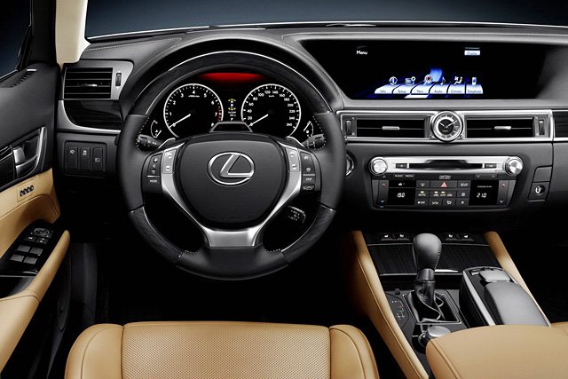 A szemmozgásunkat is érzékeli az új Lexus GS - Autó & Motor -  - autó, Lexus, Lexus GS, luxus, 