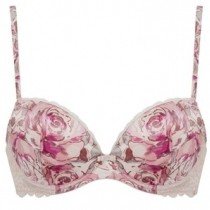 Miben szerezzük meg a pasit egy pillanat alatt? -  -  - gardrób, marks and spencer, rosie huntington-whiteley, 