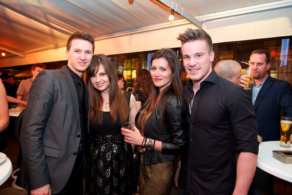 Gondolkodj édesen, Honey and Apple - STYLELIFE -  - alma, chris lawyer, gájer bálint, honey&apple, julia carpenter, lotfi begi, méz, strongbow, szegedi kata, 