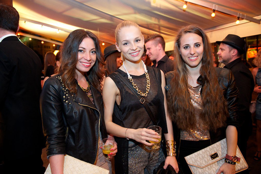 Gondolkodj édesen, Honey and Apple - STYLELIFE -  - alma, chris lawyer, gájer bálint, honey&apple, julia carpenter, lotfi begi, méz, strongbow, szegedi kata, 