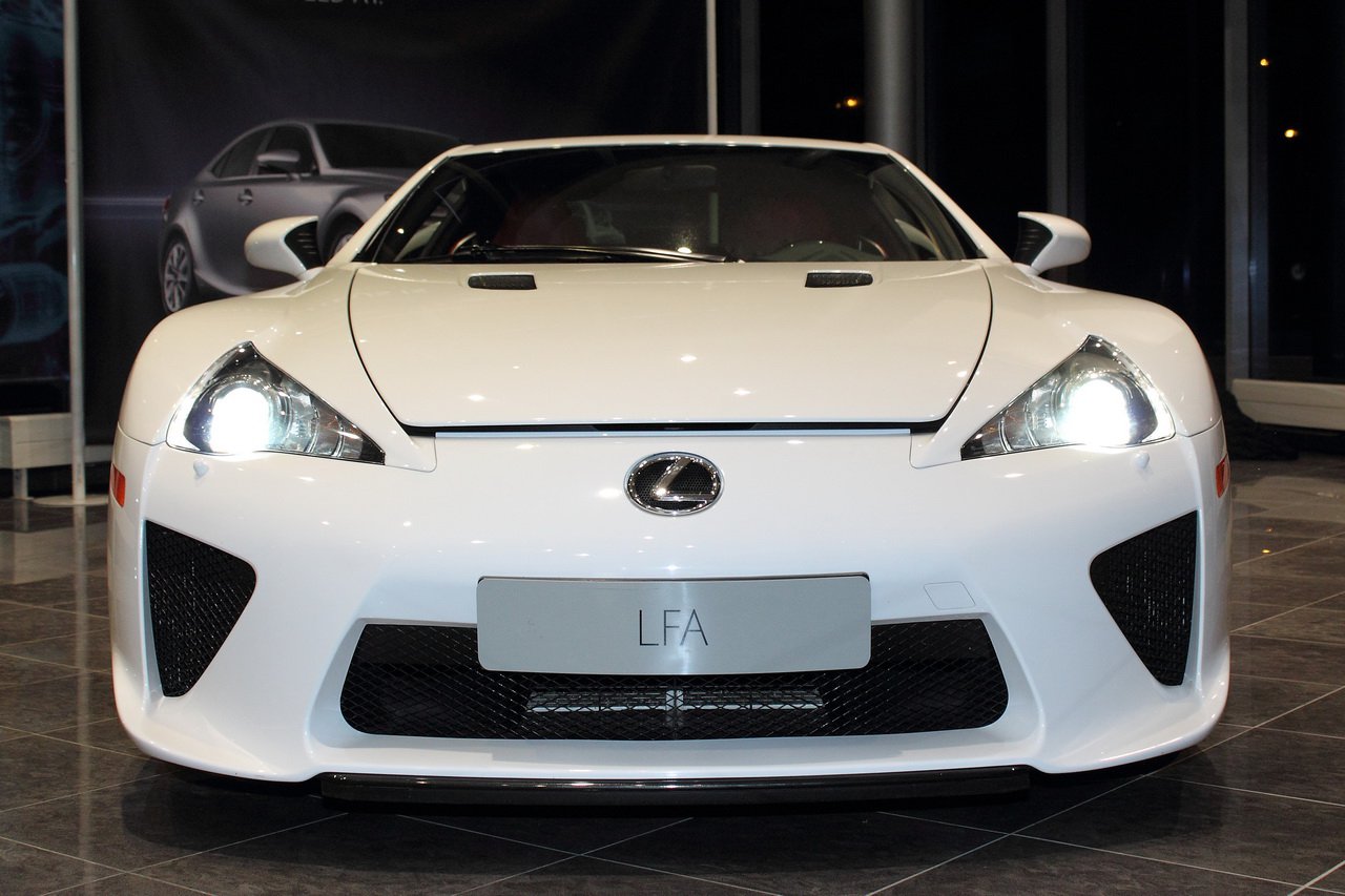 Először Magyarországon a luxus versenyautó - Autó & Motor -  - Lexus, Lexus LFA, sportautó, Top Gear, 