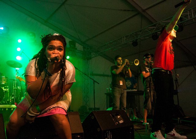 Punnany Massif duplán - Kikapcsoló -  - deniz, efott 2013, ganxsta zolee, hősök, irie maffia, punnany massif, 