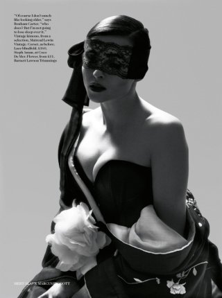 A rémmester asszonya -  -  - helena bohnam carter, tim burton, vogue, 