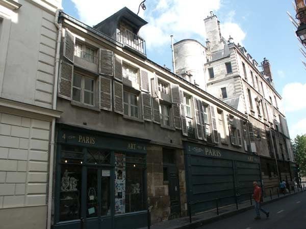 5 milliárdért eladó II. Rákóczi Ferenc párizsi kaszinója és bordélya -  -  - apartman, épület, II. Rákóczi Ferenc, ingatlan, játékbarlan, Louvre, Párizs, Szajna-part. luxus, 