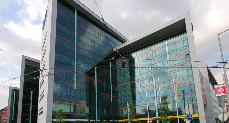 Harmadával nőttek az ingatlanbefektetések Közép-Kelet-Európában - Ingatlanhírek -  - CBRE, kereskedelmi ingatlanpiac,
