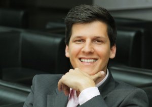 Buda Márton: Ez egy felhasználóbarát fesztivál - Kikapcsoló -  - efott 2013,