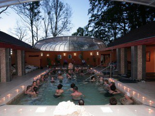 Kapunk hideget-meleget! - Utazás -  - babaúszás, sóbarlang, szauna szeánsz, 