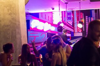 Japán robotok az oroszlánok lábainál - STYLELIFE -  - étterem, japán konyha, szusi, tokio, 