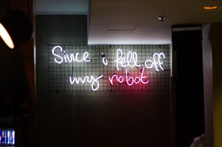 Japán robotok az oroszlánok lábainál - STYLELIFE -  - étterem, japán konyha, szusi, tokio, 