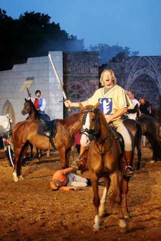 Izgalmas nyaralást keresel? Utazz a középkorba! - Apa mappa -  - bikal mátyás az igazságos, bikal reneszánsz falu, 