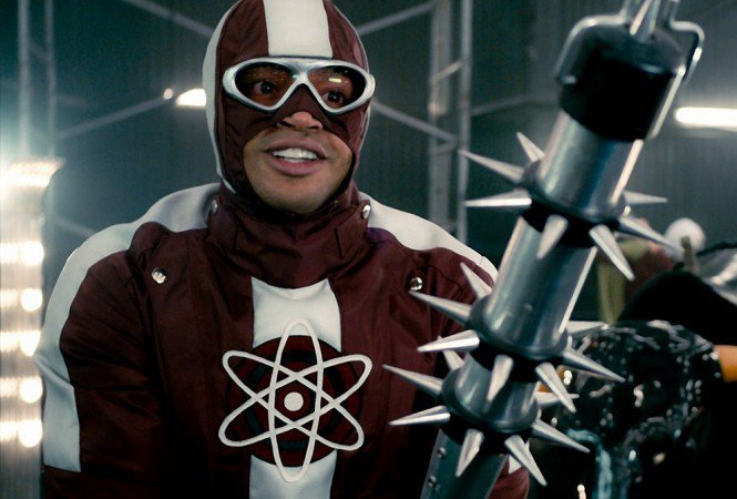 Seggberúgás helyett csak fenéken billentett -  -  - jim carrey, kick-ass 2, moziműsor, 