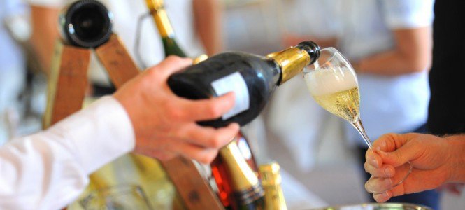 10 dolog, amit a pezsgőről tudni érdemes -  -  - champagne, Pezsgő Világ, pezsgős pohár, 