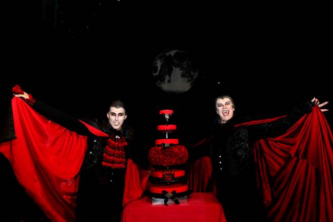 Jubileumi vérszívás - STYLELIFE - Kikapcsoló - kentaur, magyar színház, ps produkció, rákász dániel, vámpírok bálja, 