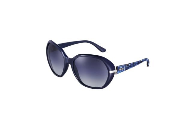 Egyszerre retró, egyszerre jövő: Prada 2011 -  -  - 2011, divat, kiegészítők, Prada,