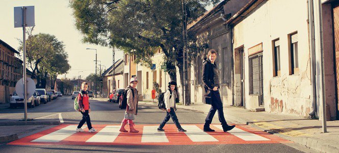 Tilla odavan a zebrákért! - Apa mappa -  -