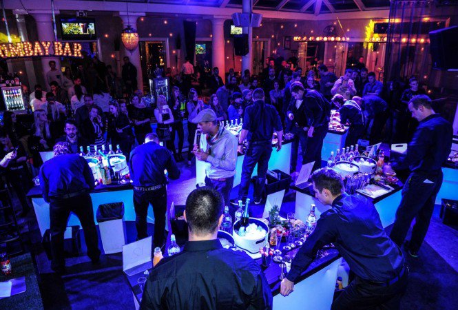 Vodkával ismét ő a legjobb a pultban -  -  - mixerverseny, 