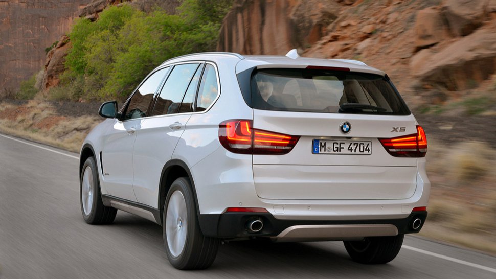 Felvarrták a 2014-es X5-öst - Autó & Motor -  - bang and olufsen, bmw, bmw x5, harman kardon, 