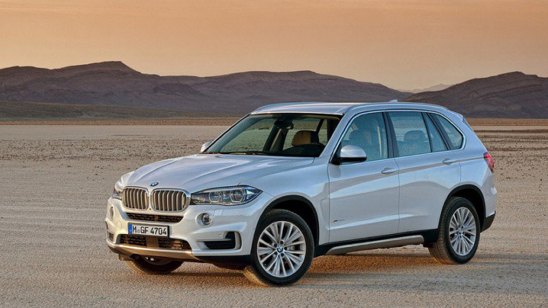 Felvarrták a 2014-es X5-öst - Autó & Motor -  - bang and olufsen, bmw, bmw x5, harman kardon, 