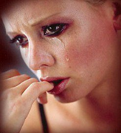 Ha egy nő sírni kezd -  -  - érdekességek, férfiak, könny, könycsepp, nő, sírás, síró nő, szaglás, tesztoszteron,