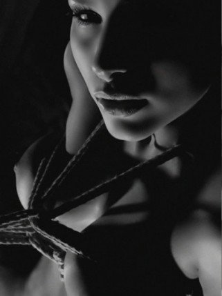 Rövid pórázon -  -  - ++erotika, +fot%C3%B3k, m%C5%B1v%C3%A9szet, 