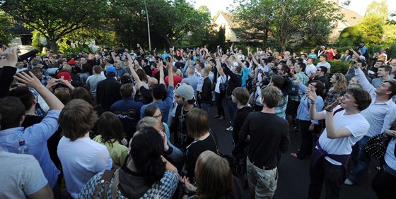 Partinemzedék: 1500 résztvevős születésnap -  -  - érdekességek, Németország, parti, 