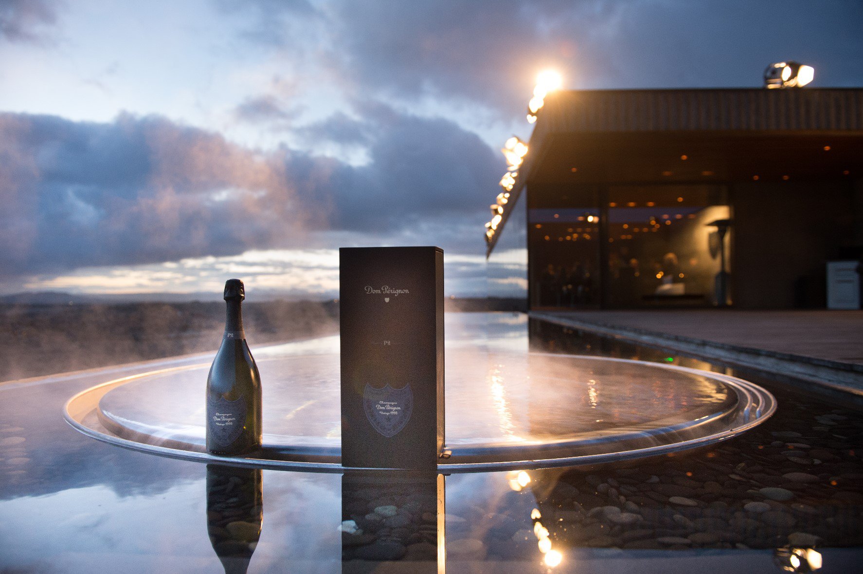 A Dom Pérignon Izlandon mutatta be az új P2 luxus cuvée-t -  -  - dom pérignon, 