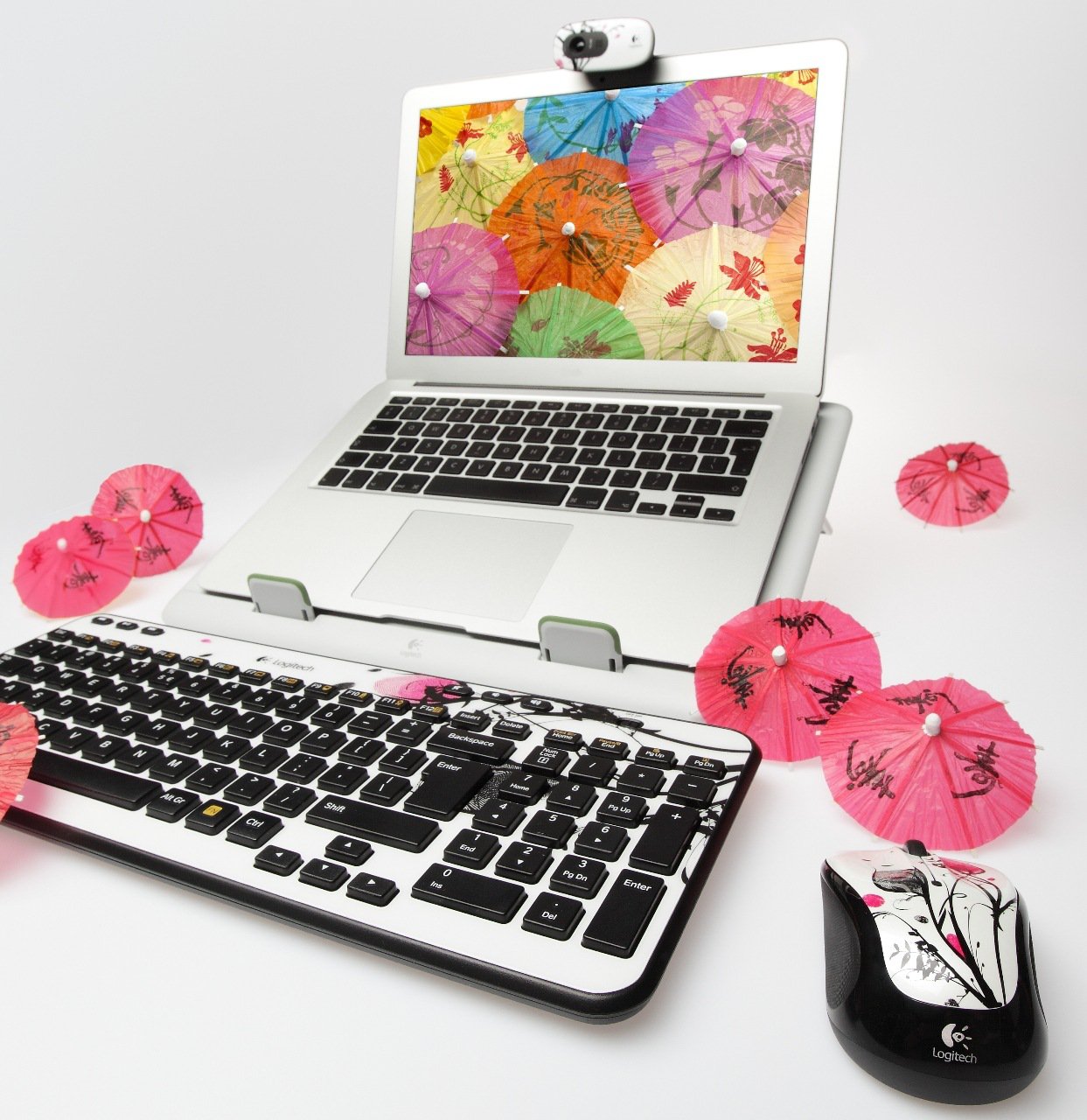 Logitech: Colour Collection, mert egy laptop is lehet vidám -  -  - design, kreatív, Logitech,