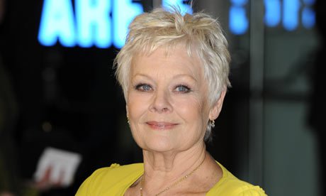 Kristályglóbusz-díjat kap M -  -  - film, Judi Dench,