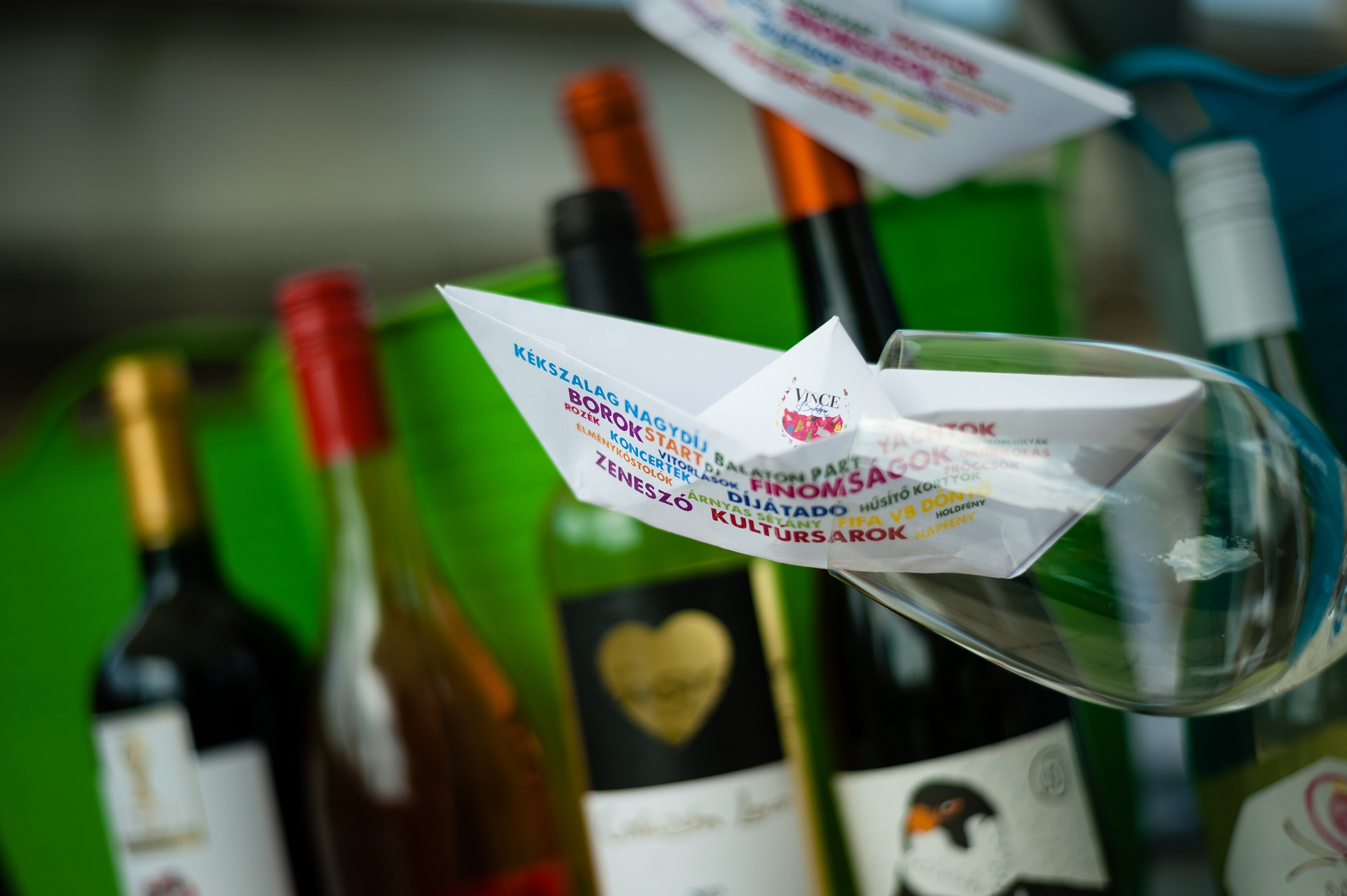 Egyre többen hajózzák be a bortengert - Kikapcsoló -  - bor, vince, vince balaton, 