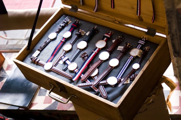 Különleges órák és napszemüvegek nyomában -  -  - divat, karórák, napszemüvegek, stílus, zunstore, 