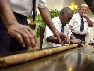 A világ leghosszabb szivarja - Utazás -  - érdekességek, Havanna, Kuba, szivar,