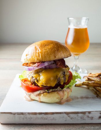 Mennyei burger recept -  -  - gasztronómia, grill, hamburger, 