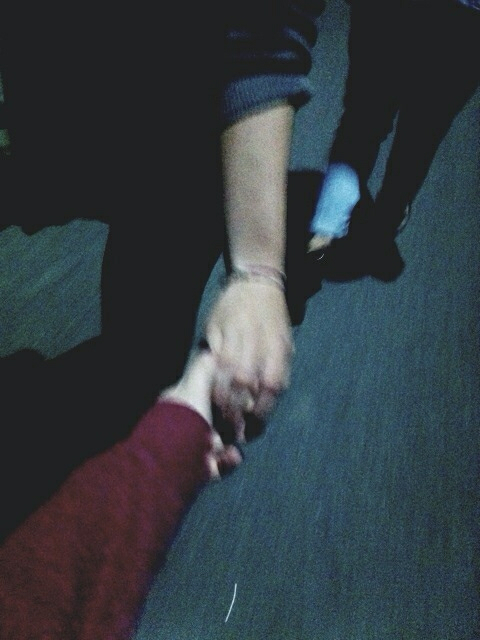 Brutális karambol a Szív-pályán -  -  - rúzs és tükör, szentesi éva, 